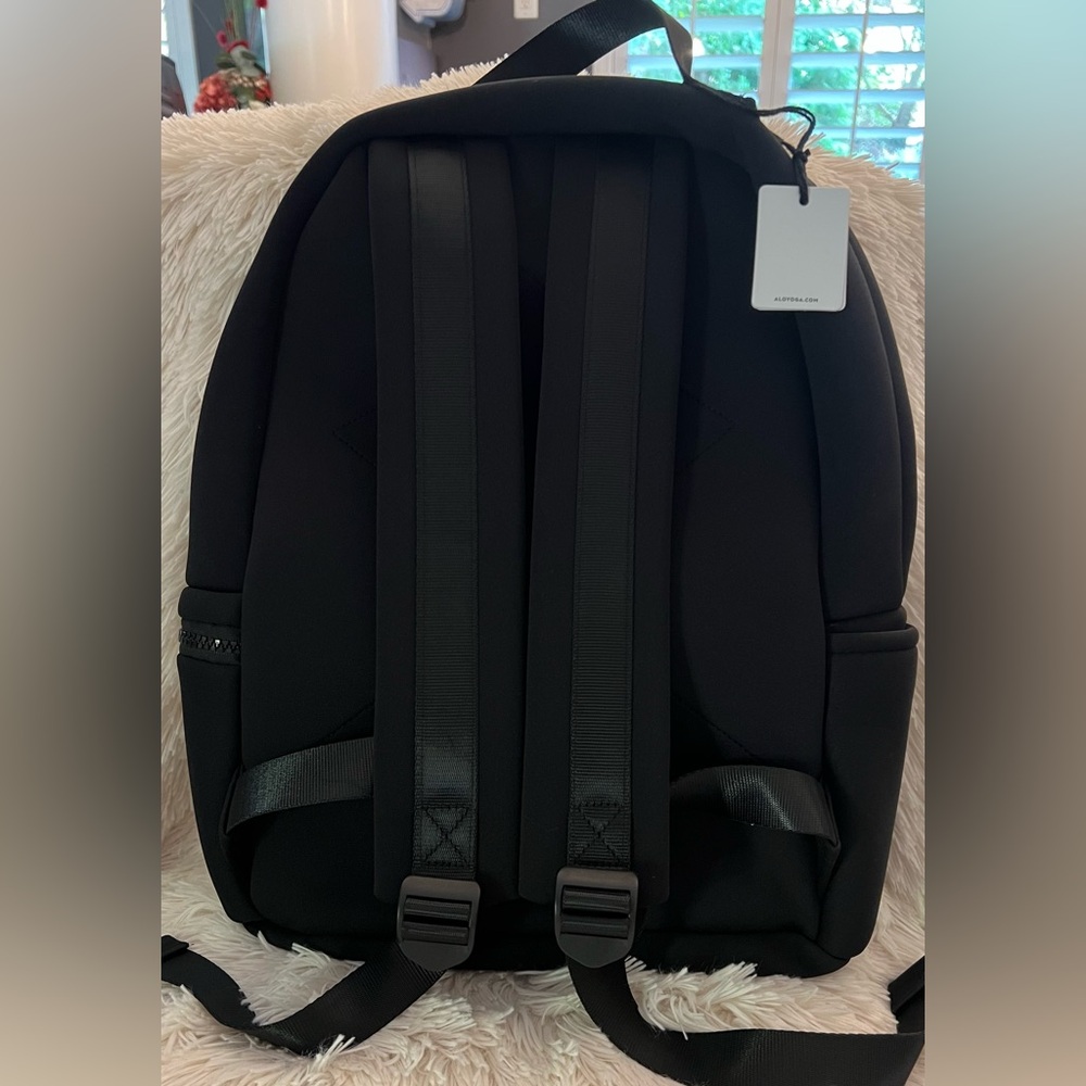 ⭐️ New Year Sale!!! ⭐️$70 - Picture 2 of 5